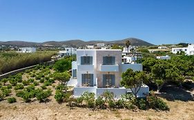 Anna Studios Paros